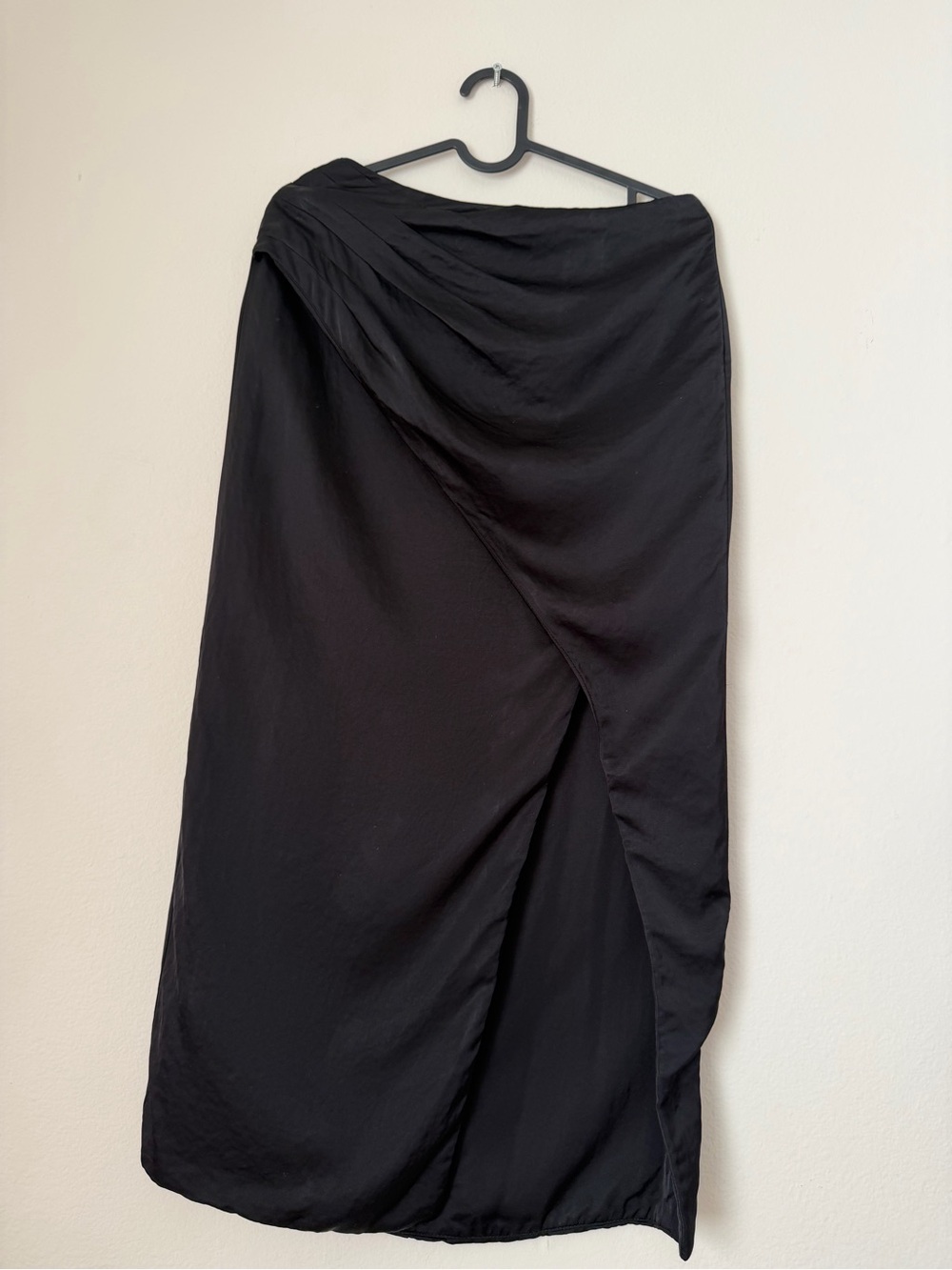 ASTR The Label Black Draped Wrap Midi Skirt Size S